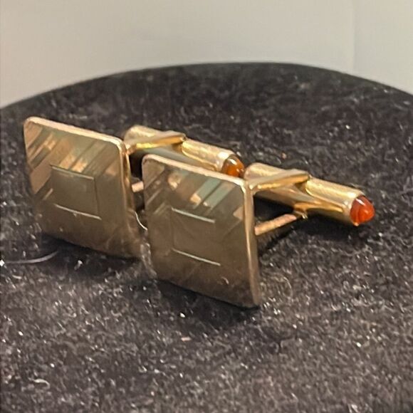 Vintage 60s Krementz square gold filled ribbed engravable bullet back cuff links - Picture 4 of 15